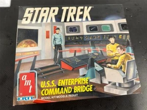 Star Trek Vintage 1991 U.S.S. Enterprise Command Bridge AMT Ertl Model Kit - Picture 1 of 1