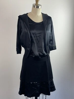 ANTE PRIMA * Italia * Lujo Negro Satinado Sudadera con Capucha Falda Conjunto sin mangas * Talla 38 * EE. UU. 4 Foto 1 de 4