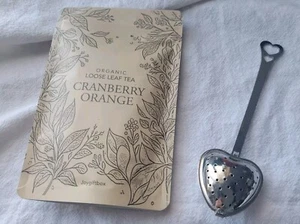 Cranberry Orange Organic Loose Leaf Tea & Heart Shaped Steeper NEW JOYGIFTBOX - Picture 1 of 7