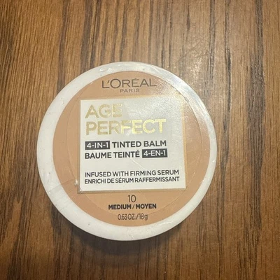 Base bálsamo facial tintada L'Oreal Age Perfect 4 en 1, 10 mediana Foto 1 de 2