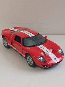 Kinsmart 2006 Ford GT strisce rosse bianche pull back pressofuso 1:36 - Foto 1 di 5