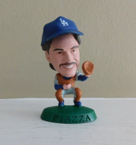 1997 Headliners Mike Piazza Los Angeles Dodgers 3'' Figure - Picture 1 of 1