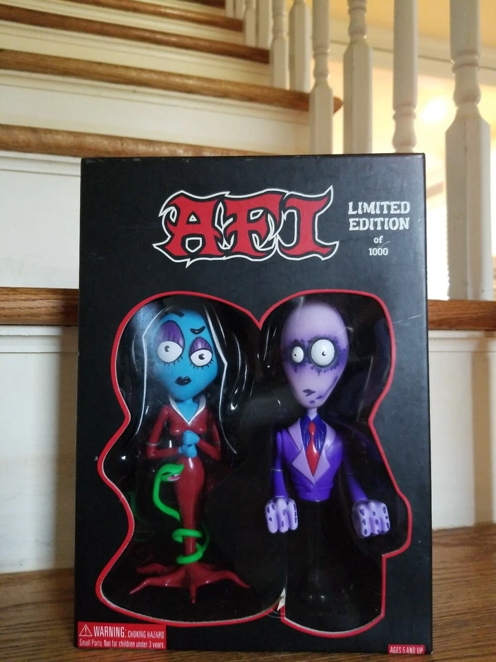 AFI Art and Articia limited edition dolls 2003 1 out of 1000 made!!!! - Image 1 of 3