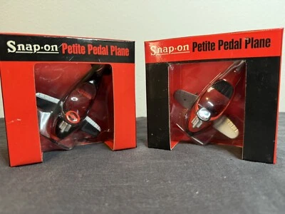 Snap-on Set of 2 Pursuit Pedal Plane Airplane - New In Box 1:12 Scale - Image 1 of 4
