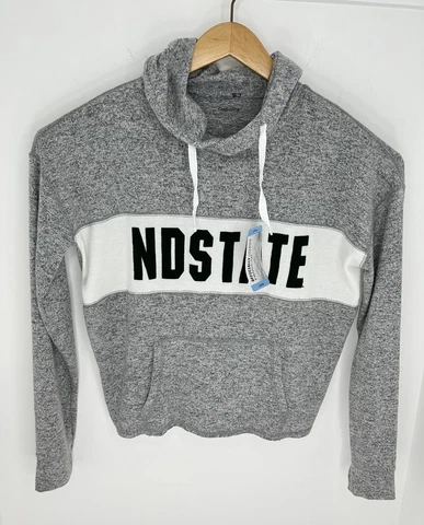 North Dakota State University NEW Bison Hoodie Womens Large Pullover NDSU L Cover
