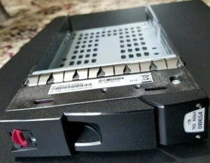 Dell EqualLogic Compellent 3.5” LFF Hard Drive Tray Caddy 0944489-02 1TB Label - Picture 1 of 3
