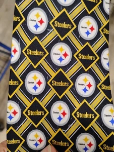 New Pittsburgh Steelers NFL Football 100% Silk Tie Black Gold Yellow NFL - Picture 1 of 3