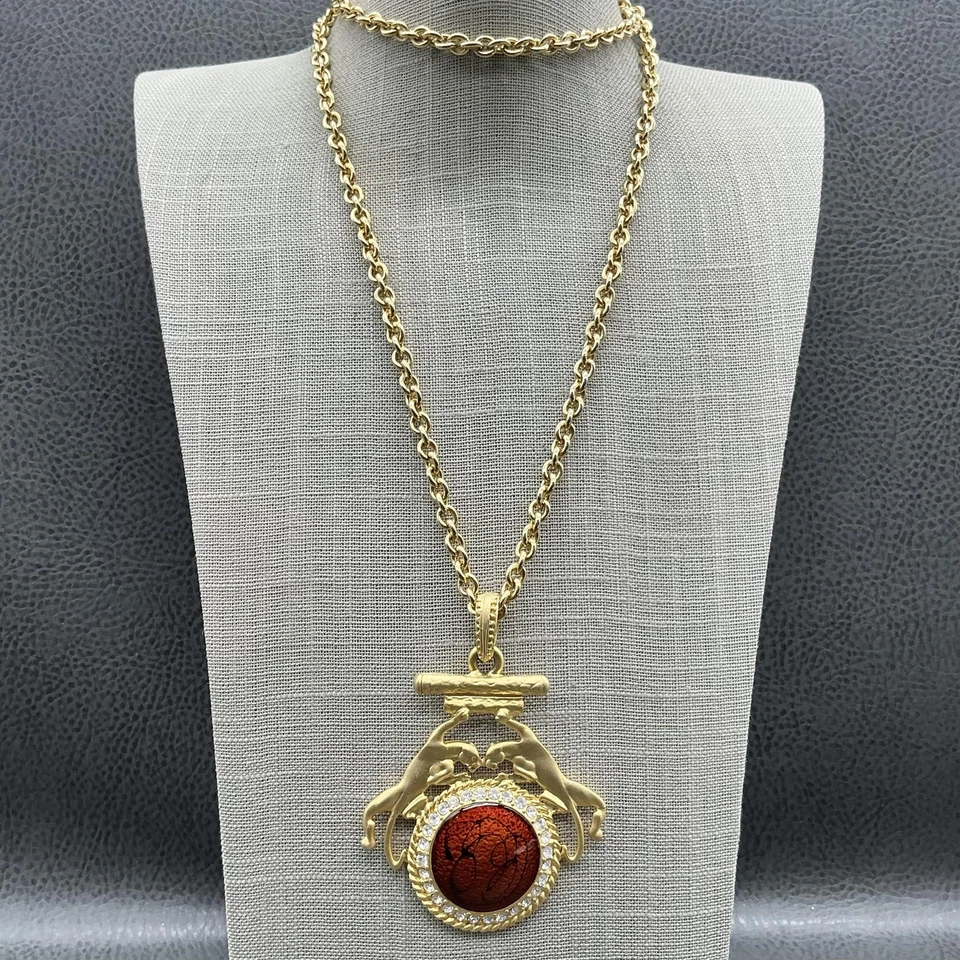 Collar Colgante Pantera Tono Dorado Park Lane Cadena Rojo Cabujón Cristal Acentos Foto 1 de 4