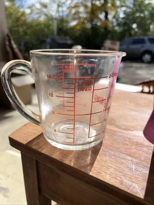 Anchor Hocking Fire King 2 Cup Glass Measuring Cup D Handle Vintage #498 Red - Image 1 of 3