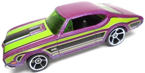 2010 HOT WHEELS OLDSMOBILE OLDS 442 PURPLE 1:64 DIECAST 3" CAR W/ GREEN & BLACK - Picture 1 of 6