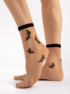 FiORE Summer Butterfly Patterned Ankle Socks 15 Denier - Picture 1 of 6