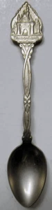 Vintage Disneyland Castle California Souvenir Spoon Walt Disney Productions - Picture 1 of 3