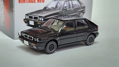 1:64 Tomica Limited Vintage Tomytec LV-130b Lancia Delta HF Integrale 16v 1989 Foto 1 de 4