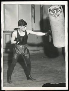 Izzy Schwartz 1929 New York Flyweight Jewish Boxing Type 1 Original Photo - Picture 1 of 2