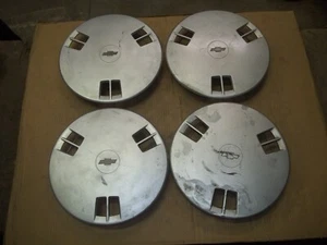 1987 87 Chevrolet Spectrum Hubcap Rim Wheel Cover Hub Cap 14" OEM USED 3188 SET - Picture 1 of 12