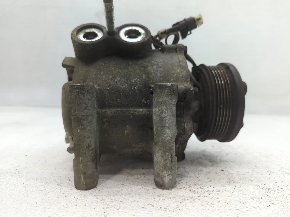 2002-2007 Chevrolet Trailblazer Air Conditioning A/c Ac Compressor Oem LV64D - Image 1 of 4