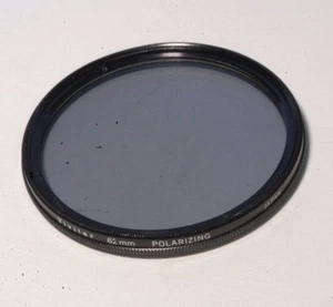 Used 62mm Vivitar Polarizer filter PL Thin Japan B+ - Picture 1 of 1