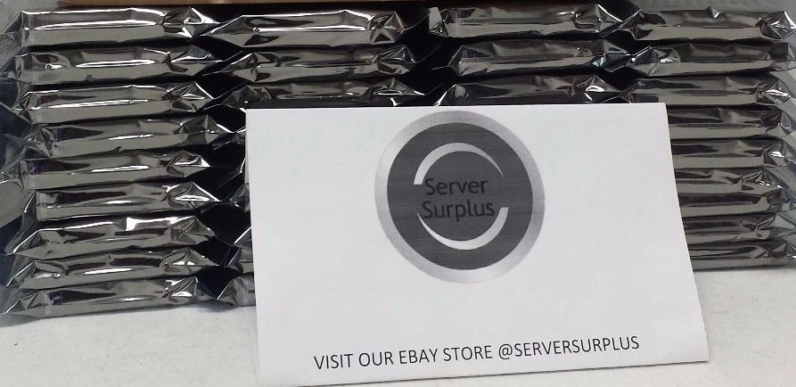 42R8392 IBM ST9146802SS 146GB 10K RPM 2.5-inch SAS SFF Disk Drive pSeries - Image 1 of 1