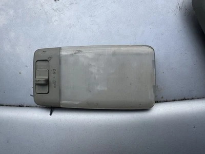Luz domo mapa superior trasero gris Subaru Legacy 1995-1999 Foto 1 de 3