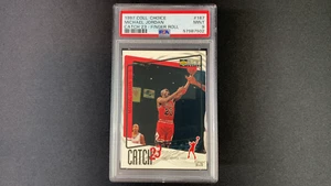 Collectors Choice 1997 - Michael Jordan #187 - Catch 23 Finger Roll - PSA 9 como nuevo - Imagen 1 de 2