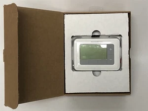Honeywell Home RTH7560E1001 7-Day T5 Programmable Thermostat , White - Picture 1 of 4