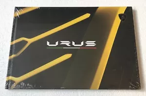 Sealed New Lamborghini URUS 906360001 Hardback Brochure! Rare! Free USA Ship! - Foto 1 di 4
