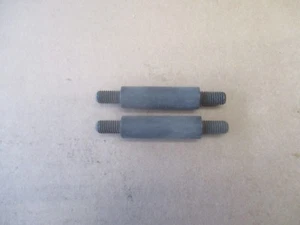 Opel Commodore A Bolzen Stift Haltebolzen 2 St. SET 684884 NEU - Picture 1 of 2