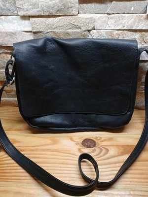 Le Donne Women's Leather Crossbody Bag Leather Collection - Image 1 of 4