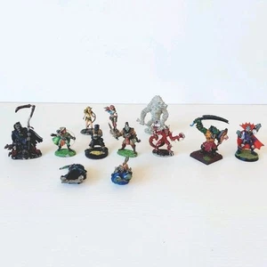 Mixed LOT OF 12 Metal & 5 Plastic D&D? Fantasy Metal Miniatures Fighting Figures - Bild 1 von 12