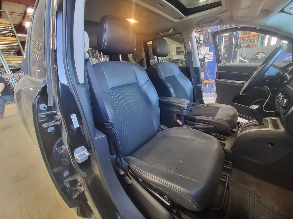 Passenger Front Seat Bucket Manual Without  Fits 09-14 COMPASS 421876 Foto 1 de 1