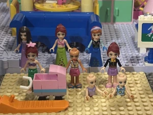 LEGO Friends Minifigures Lot (8) Misc Princess Characters W/ Brick Separator - Picture 1 of 2