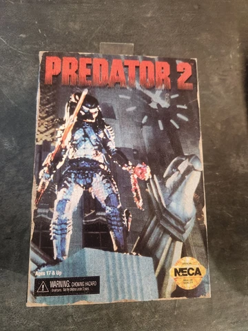 Predator 2 City Hunter 8-BIT Video Game 7" Action Figure NECA Brand new sealed Cover