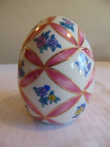 Collectible Decorative Egg Painted with Flowers Ceramic      - Picture 1 of 4