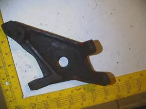 GM A/C Compressor Bracket RED - Picture 1 of 11