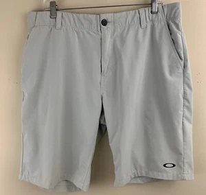 OAKLEY Men's Control Performance Golf Shorts 442250 Light Gray Size 36 - Picture 1 of 7