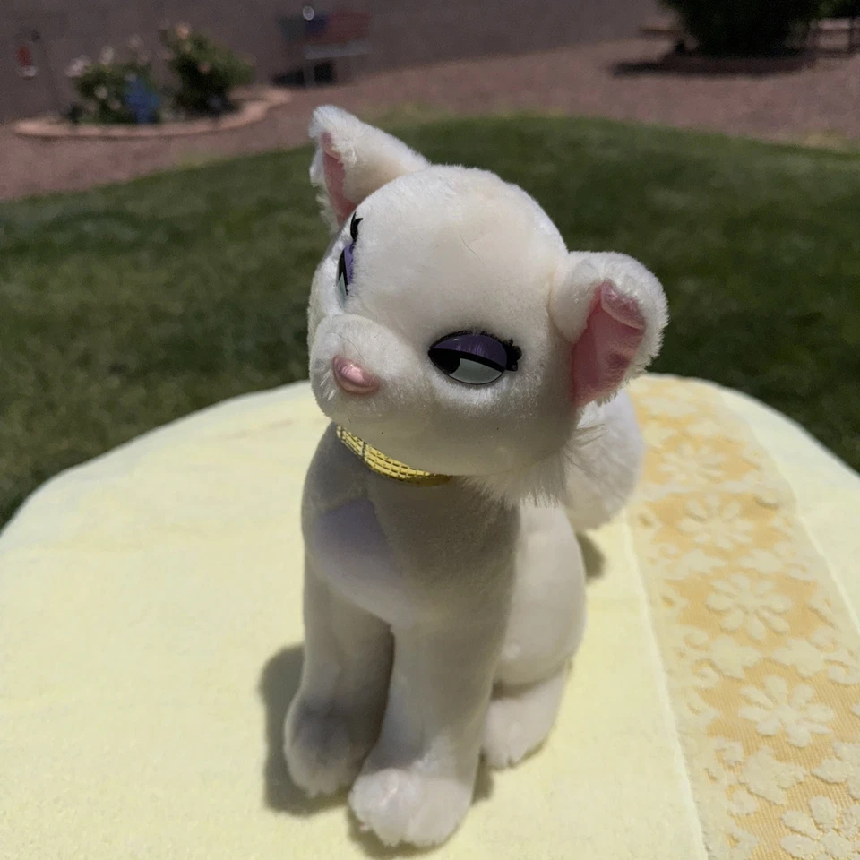 Peluche Marie Cat Aristocats Disney Store Foto 1 de 4