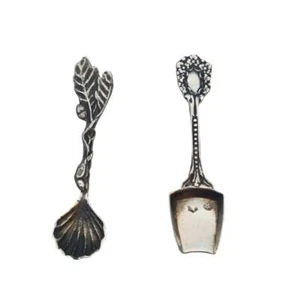 1920 Collector's Set of Two Small Antique Silver Modernist Spoons. - Picture 1 of 12