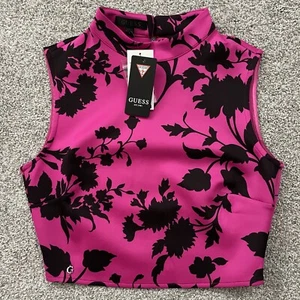 Neu Guess Damen Gr. XS oder S Fuschia & Black Flowers SL Adele Top (B4) - Bild 1 von 12