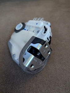 TOYOTA YARIS Door Lock Mechanism 2011-2020 5 Door N/S Rear LH 69060-0d170 - Picture 1 of 4