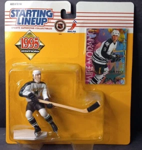 1995 STARTING LINEUP- MIKE MODANO #9 * DALLAS STARS - NHL- *NOS* - Picture 1 of 4