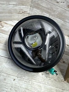 7inch LED Motorcycle Headlight Laser Light with White DRL - Foto 1 di 12