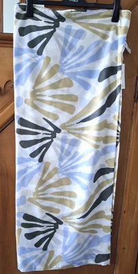 M&S -Green Multi Floral Beach Sarong - 100% Cotton - ONESIZE - BNWT - RRP £19.50 - Image 1 of 4