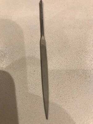 Nicholson,4 英寸平 4 切(尖)圆形手柄针文件,全新  — 第 1/4 张图片