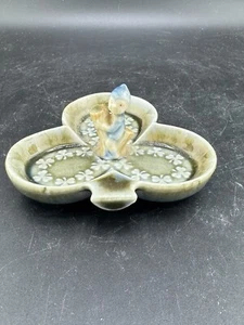 Irish Porcelain Wade Ceramics Kitschy Elf Trinket Ash Tray Dish 3 Leaf Clover - Picture 1 of 8