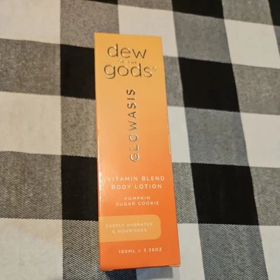 Увлажняющий и питательный лосьон для тела Dew Of The Gods Pumpkin Sugar Cookie смесь витаминов - Изображение 1 из 4