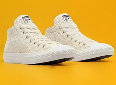 Women’s Chuck Taylor All Star Madison Crochet Style Size 9W.  Color- OFF-WHITE - Image 1 of 4