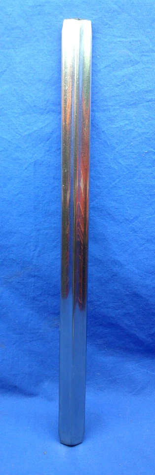 Chevrolet Master Deluxe 1941 de colección barra divisoria de parabrisas central sin abolladuras Foto 1 de 4