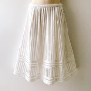 H&M White Midi A-Line Skirt Size US 8/ EUR 38 Like New - Foto 1 di 4