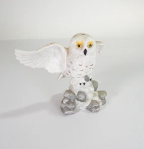 Porcelain Snow Owl Bird Figurine 1999 JSC Taiwan Regency Gift Ware 4.75" - Picture 1 of 8
