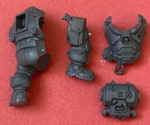 Leagues of Votann HEARTHKYN GUERREROS TORSO y PIERNAS POSE (A) - Bits 40k - Imagen 1 de 2